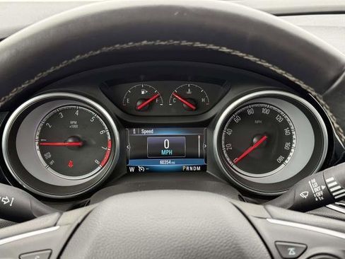 Used 2018 Buick Regal Preferred w/ Driver Confidence Package #1 image 17