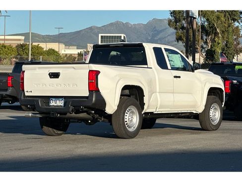 New 2026 Toyota Tacoma SR image 4