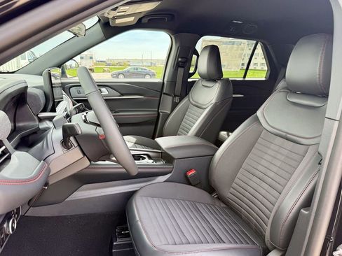 New 2026 Ford Explorer ST-Line AWD/4WD image 11