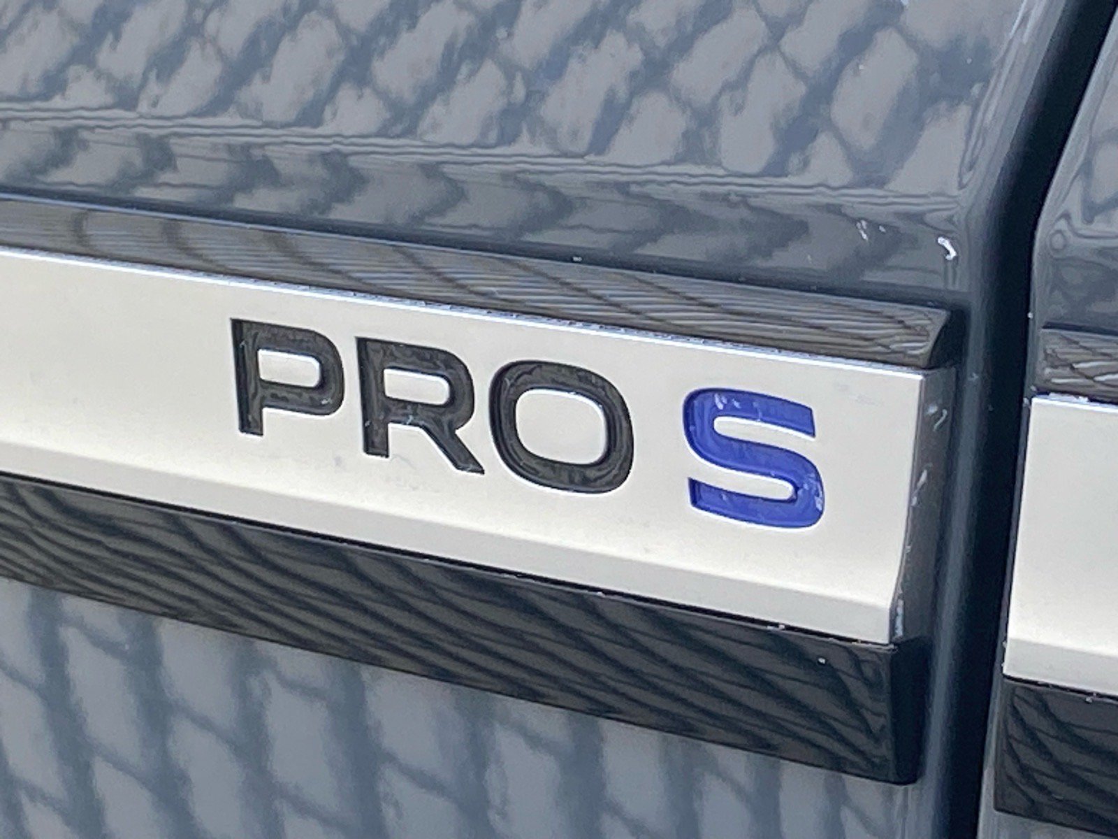 Used 2023 Volkswagen ID.4 Pro S RWD image 5