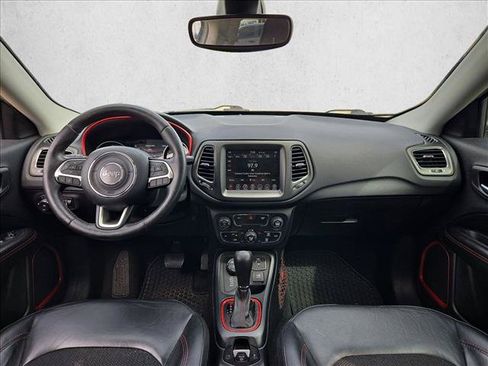 Used 2019 Jeep Compass Trailhawk AWD/4WD image 12