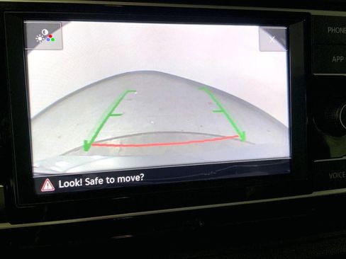 Used 2023 Volkswagen Jetta S image 21