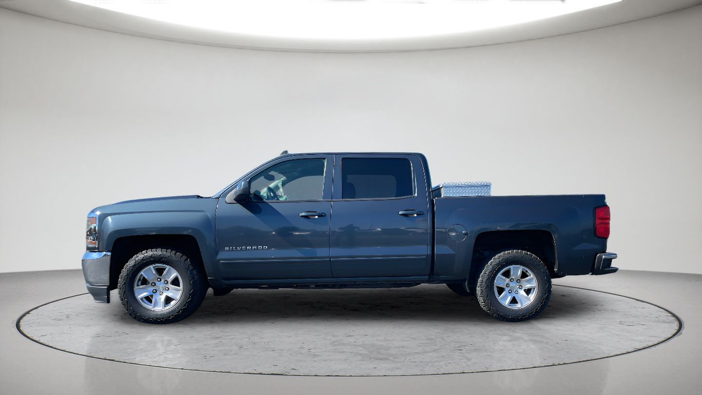 Used 2017 Chevrolet Silverado 1500 LT w/ All Star Edition RWD image 6