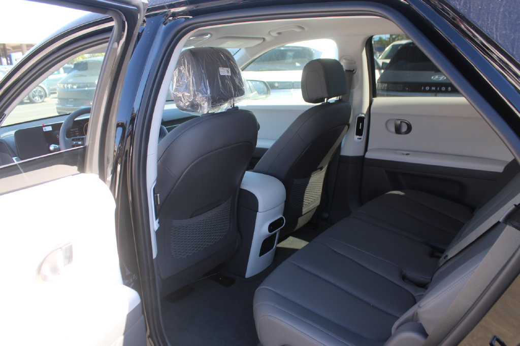 New 2026 Hyundai Ioniq 5 SEL RWD image 17