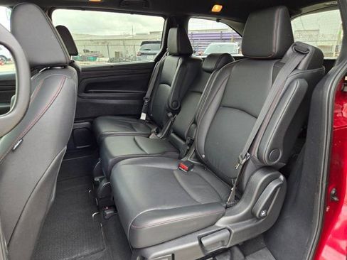 Used 2025 Honda Odyssey Sport-L image 25
