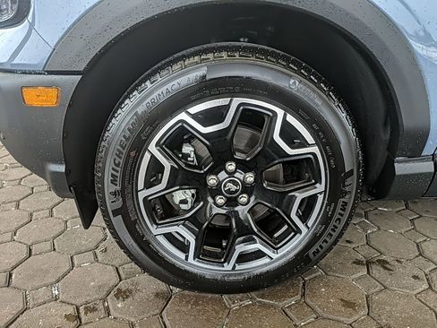 Used 2025 Ford Bronco Sport Outer Banks w/ Outer Banks Tech Package+ image 9