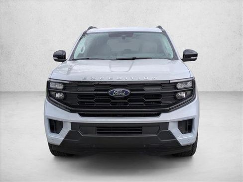 New 2026 Ford Expedition Active AWD/4WD image 6