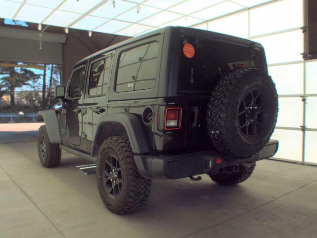 Used 2025 Jeep Wrangler Unlimited Sport AWD/4WD image 6