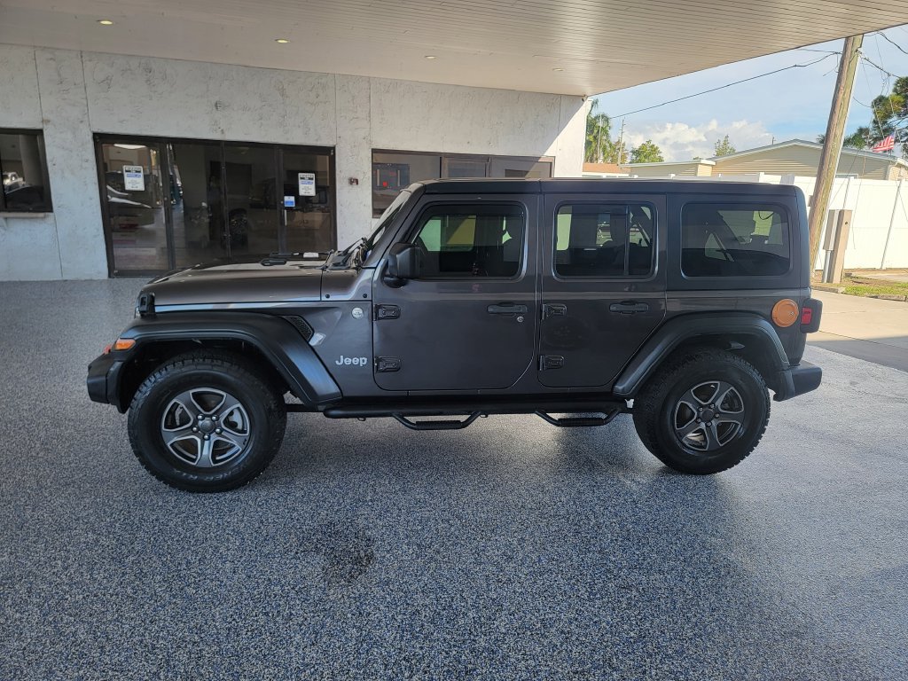 Used 2018 Jeep Wrangler Unlimited Sport S AWD/4WD image 2