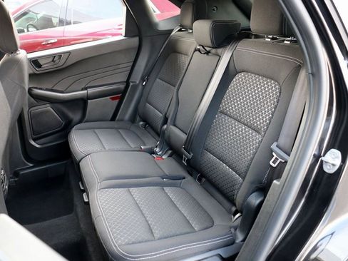 Certified 2025 Ford Escape Active image 19