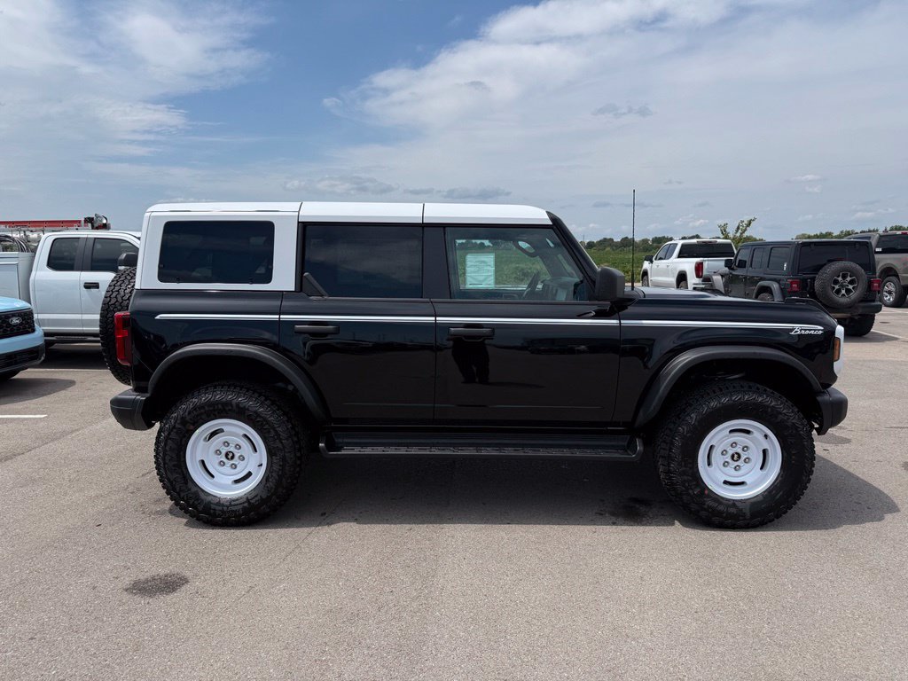 New 2026 Ford Bronco Heritage Edition AWD/4WD image 23
