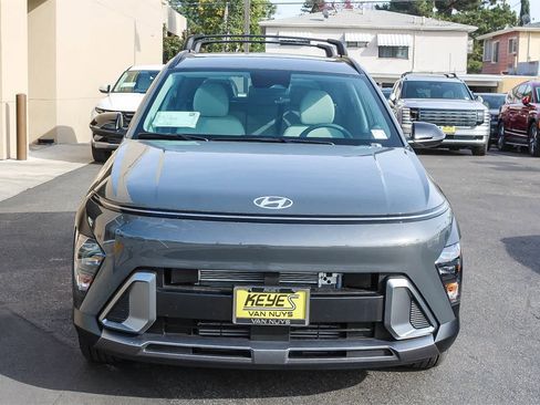 New 2026 Hyundai Kona SEL Premium image 2