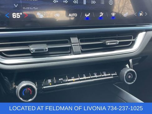 Certified 2025 Chevrolet Equinox EV LT FWD image 16