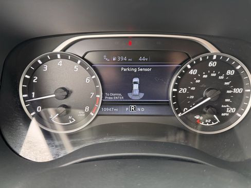 Used 2024 Nissan Frontier SL w/ Technology Package image 25