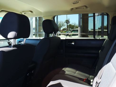 Used 2019 Ford Flex SE image 36