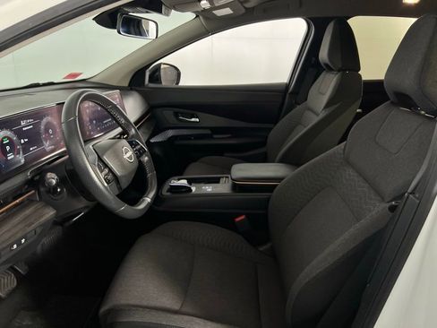 Used 2024 Nissan Ariya FWD image 22