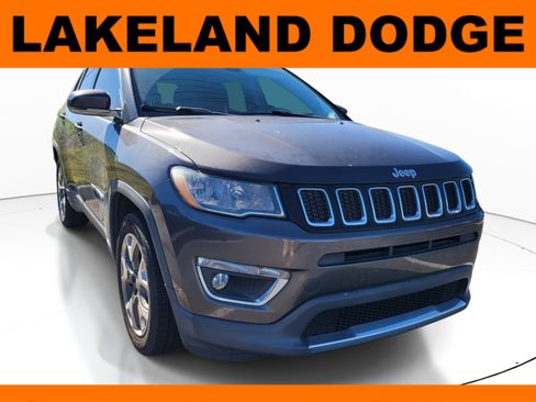 Used 2018 Jeep Compass Limited w/ Navigation Group image 1