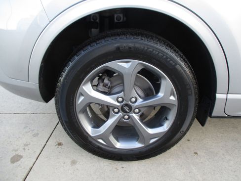 Used 2023 Ford Escape ST-Line w/ Tech Pack #1 image 13