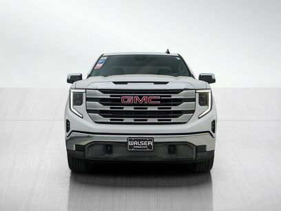 New 2026 GMC Sierra 1500 SLE