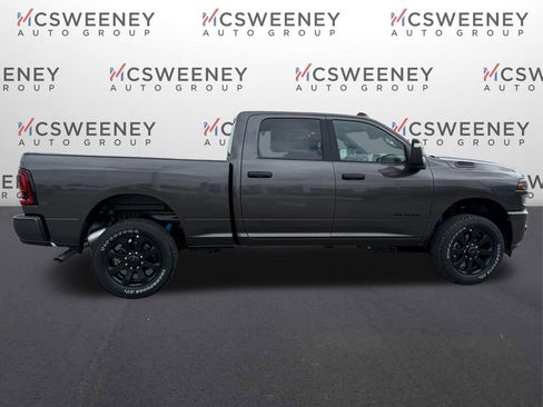 New 2026 RAM 2500 Big Horn AWD/4WD image 7