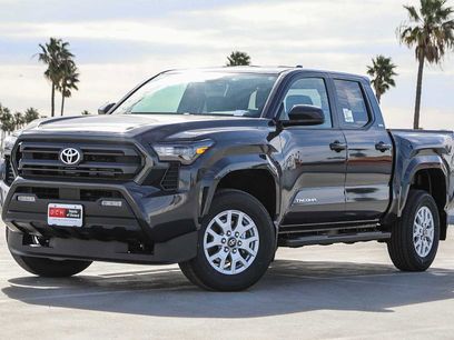 New 2026 Toyota Tacoma SR5