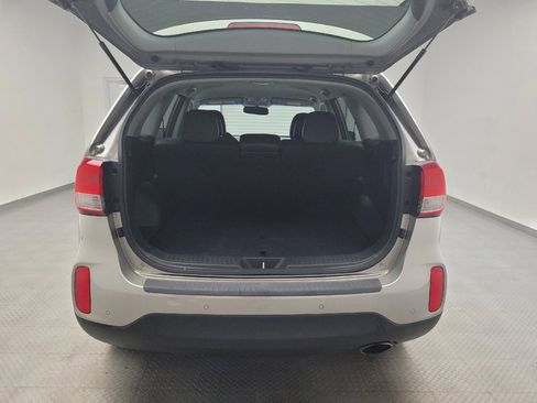 Used 2014 Kia Sorento EX image 29