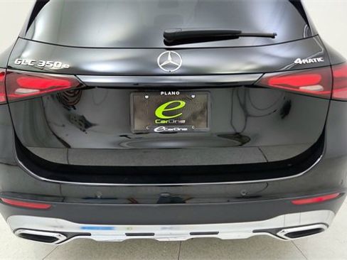 Used 2025 Mercedes-Benz GLC 350e GLC 350e image 9