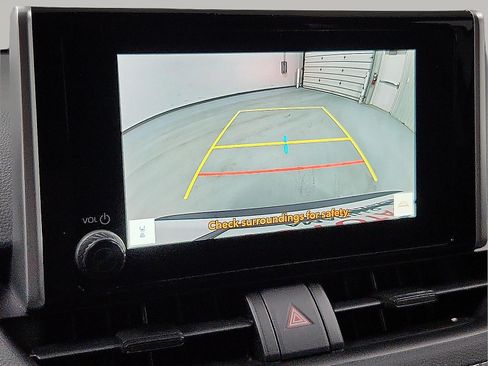 Used 2025 Toyota RAV4 XLE w/ Weather Package AWD/4WD image 18