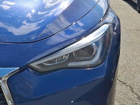 Used 2018 INFINITI Q60 Red Sport 400 w/ Sensory Package 3.0T Sport image 2