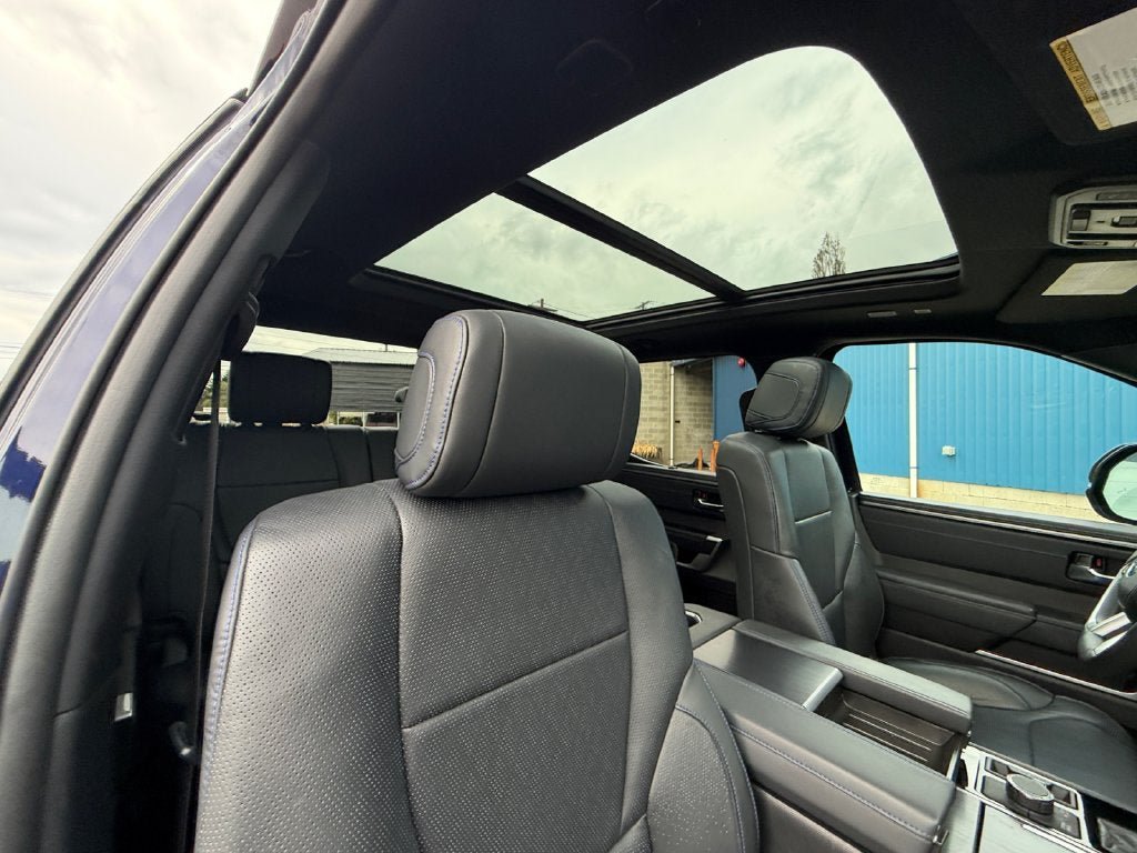 Used 2023 Toyota Tundra Platinum AWD/4WD image 27