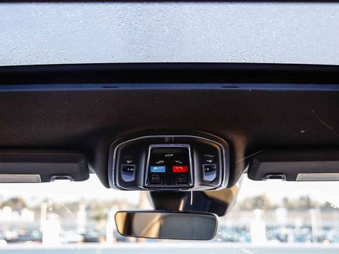 New 2025 Jeep Grand Cherokee L Altitude image 17