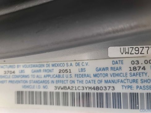 Used 2000 Volkswagen Beetle GL image 25