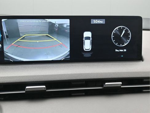 Used 2025 Genesis GV70 2.5T w/ Select Package AWD/4WD image 14