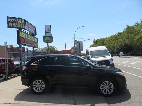 Used 2017 Acura RDX AWD w/ Technology Package image 9