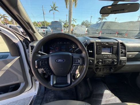 Used 2020 Ford F350 XL w/ Power Equipment Group image 11