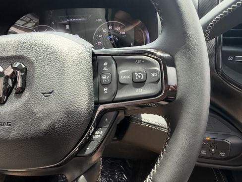 New 2026 RAM 3500 Limited AWD/4WD image 39