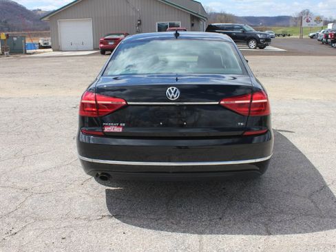Used 2016 Volkswagen Passat 1.8T SE image 7