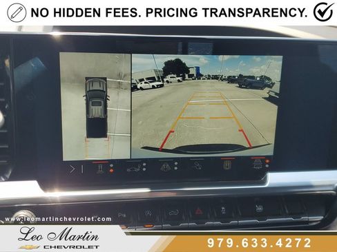 Used 2025 Chevrolet Silverado 1500 LT w/ Safety Package AWD/4WD image 25