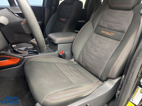 Used 2022 Nissan Frontier Pro-X image 19