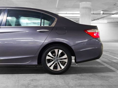 Used 2014 Honda Accord LX image 14