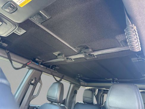 Used 2024 Ford Bronco Badlands image 25