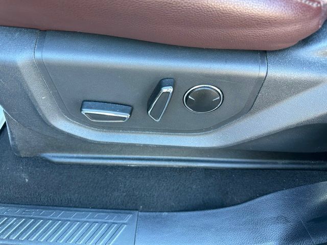Used 2024 Ford Expedition Limited AWD/4WD image 31