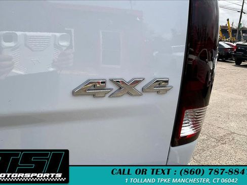 Used 2018 RAM 2500 Tradesman w/ Chrome Appearance Group AWD/4WD image 8