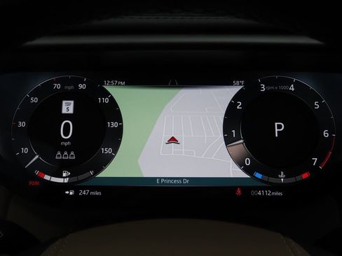 Used 2025 Land Rover Range Rover Sport SE AWD/4WD image 31