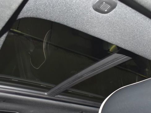 Used 2019 RAM 1500 Limited image 14