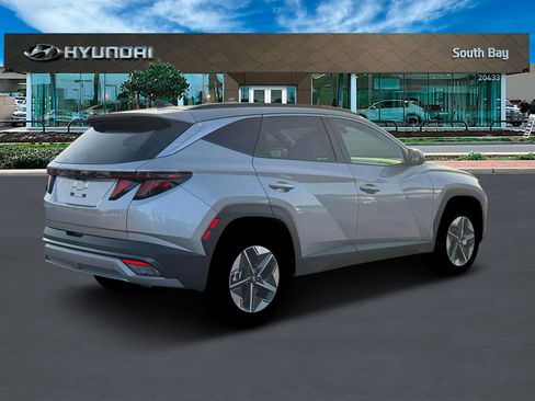 New 2026 Hyundai Tucson SEL image 8