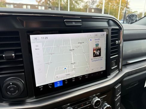 New 2026 Ford F250 Lariat w/ Black Appearance Package image 61