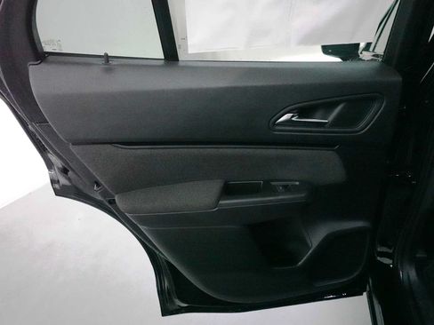 Used 2024 Honda Prologue EX image 23