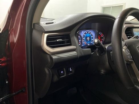 Used 2017 GMC Acadia Denali w/ Technology Package image 37