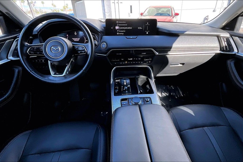 Certified 2025 MAZDA CX-70 Plug-In Hybrid w/ Premium Pkg AWD/4WD image 11